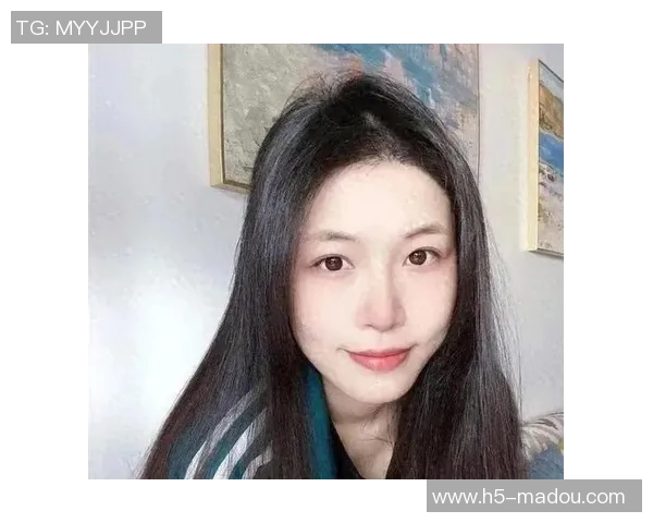 麻豆传媒的演员-麻豆传媒璀璨星辰下的演员之光-麻豆传媒的演员